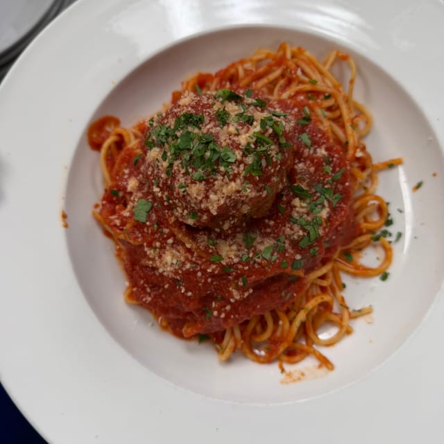 Kids Spaghetti And Meatball.